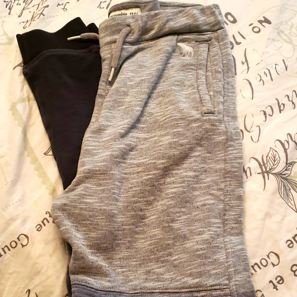 Abercrombie Boys 13/14 joggers